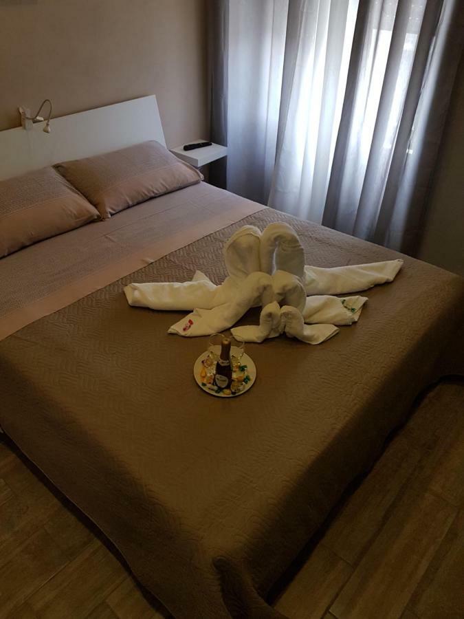 B&B A Maronn Ro'Carmin Napoli Dış mekan fotoğraf